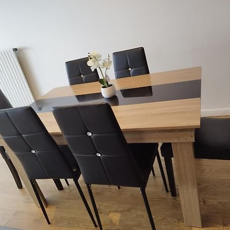 아르장퇴유 Parisian Cosy Flat With Balcony 아파트 외부 사진