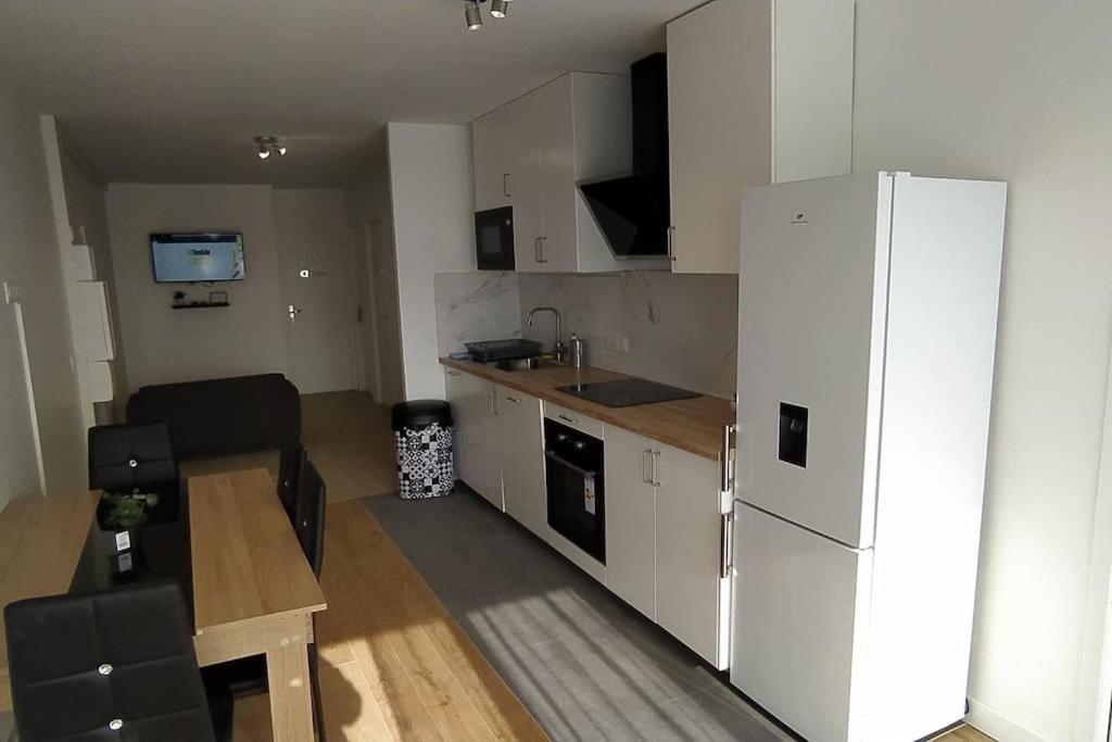 아르장퇴유 Parisian Cosy Flat With Balcony 아파트 외부 사진