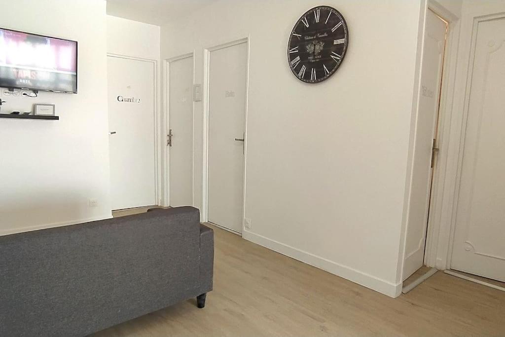 아르장퇴유 Parisian Cosy Flat With Balcony 아파트 외부 사진